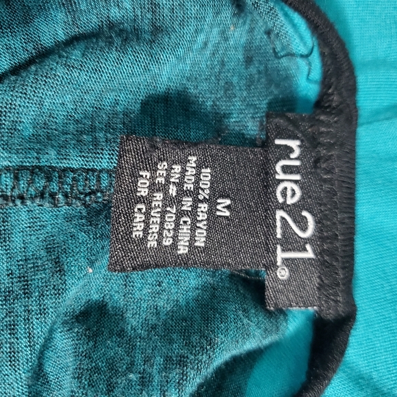 RUE 21 Teal and Black Striped Top Size Med - Picture 7 of 8